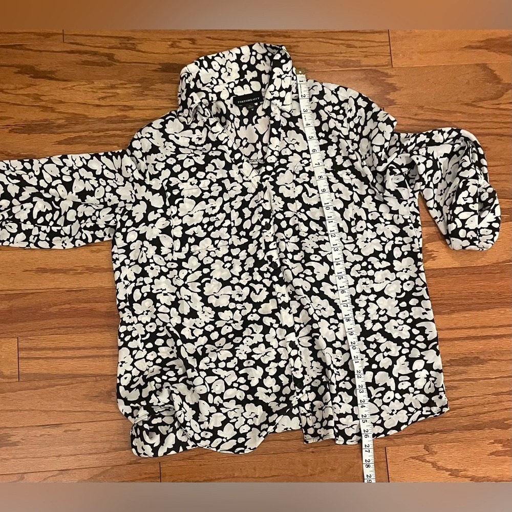 Fortune‎ + Ivy- Chic Monochrome Floral Women's Blouse Size XL - Picture 6 of 8